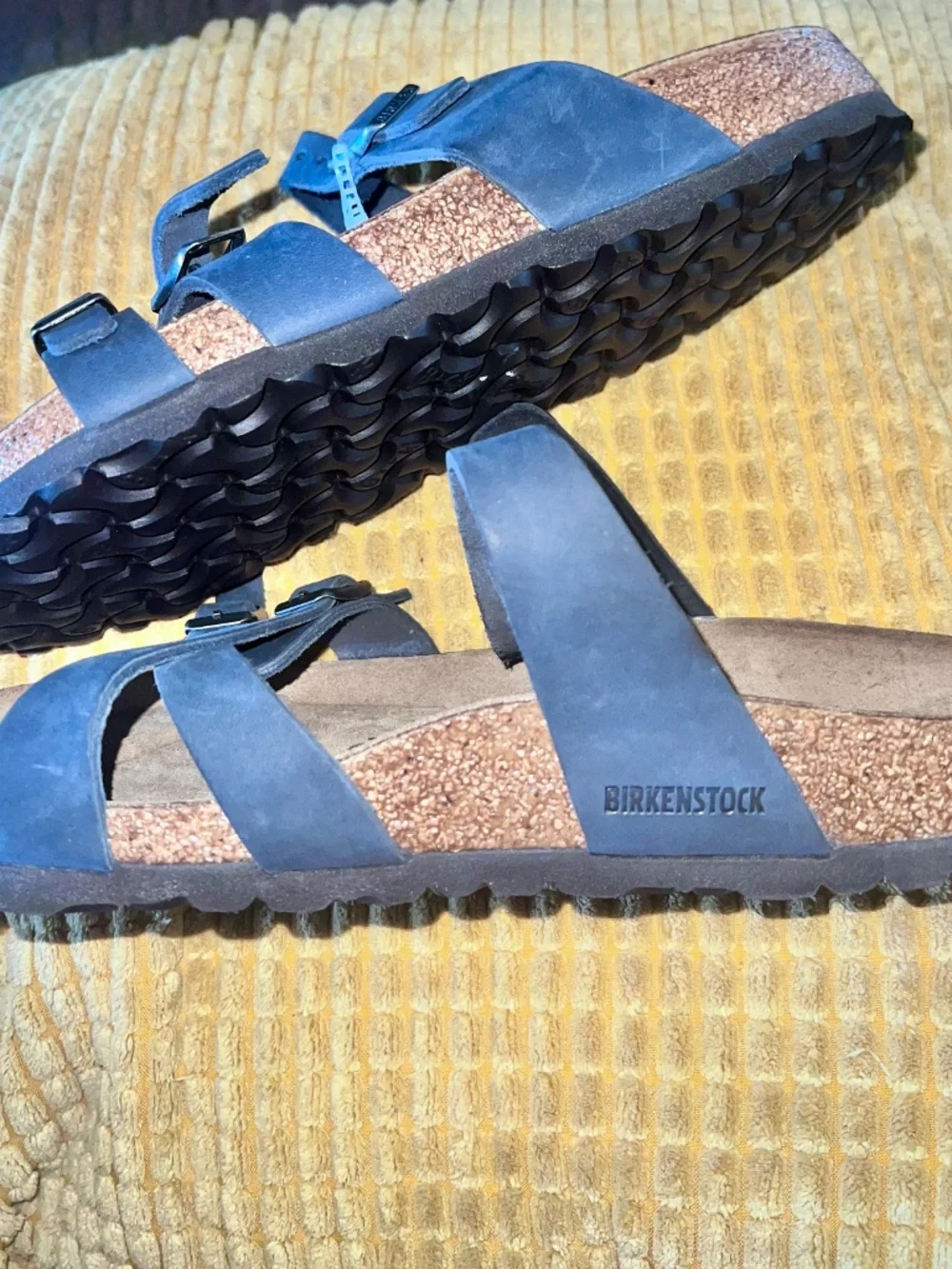 Birkenstock Franca Black Oiled Leather Strappy Sandals Size 39 NWOT